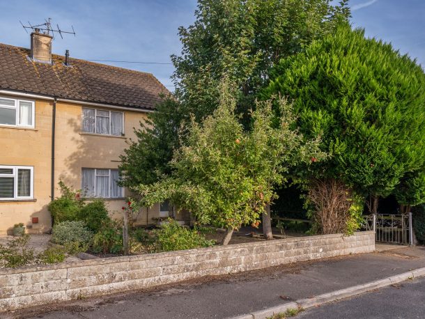 Cleveland Gardens, Trowbridge, BA14 7LX