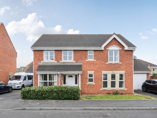 Orpington Way, Trowbridge, BA14 7UL