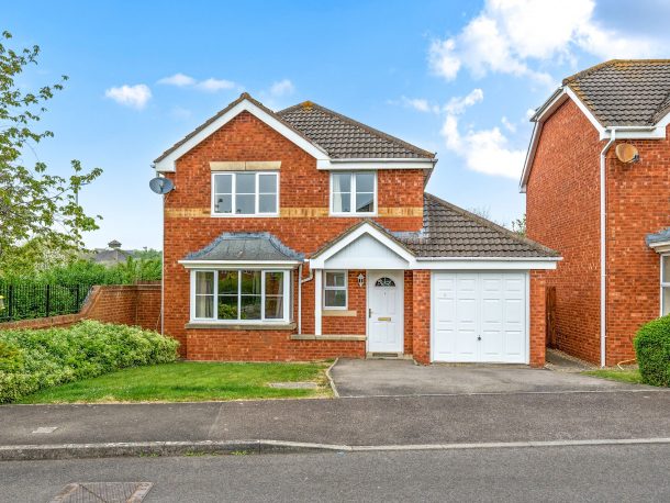 Moyle Park, Trowbridge, BA14 7UE
