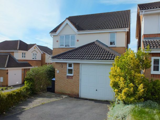 Fairwood Close, Paxcroft Mead